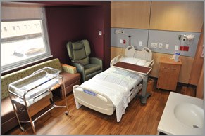 Private Room - Mother Baby Unit on 3 North at Summa Akron City Hospital